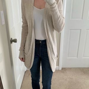 American Eagle Cream Slouchy Sweater